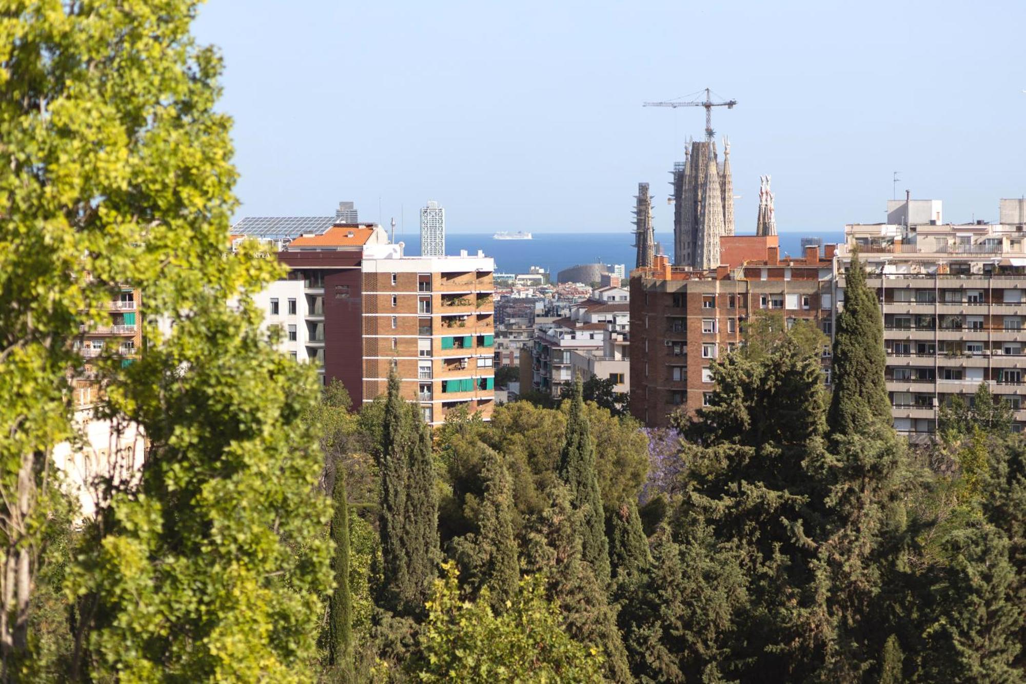 Lodging Apartments Guell Gaudi Barcelona Ngoại thất bức ảnh